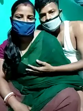 Snapshot of Your_deshibhabi25years chatting on March 8, 4:00 pm Your deshibhabi25years online show from March 8, 4:00 pm