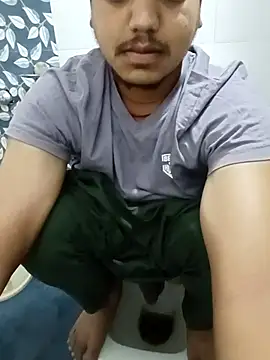 chocolatesboy143 online show from May 7, 11:43 pm