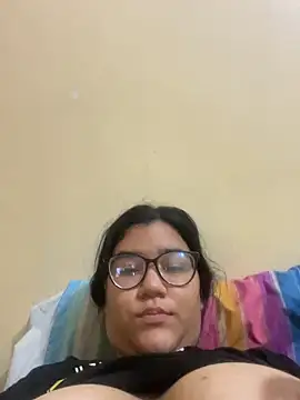 WildVibesXX online show from February 5, 4:33 pm