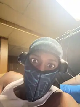 Snapshot of ProveYourLoyalty2 chatting on February 26, 7:51 am ProveYourLoyalty2 online show from February 26, 7:51 am