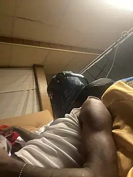 Snapshot of ProveYourLoyalty2 chatting on March 10, 6:51 am ProveYourLoyalty2 online show from March 10, 6:51 am