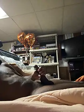 Snapshot of ProveYourLoyalty2 chatting on April 7, 2:01 am ProveYourLoyalty2 online show from April 7, 2:01 am