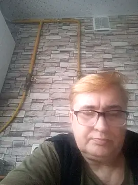 Snapshot of SusanStar874 chatting on March 6, 4:14 pm SusanStar874 online show from March 6, 4:14 pm