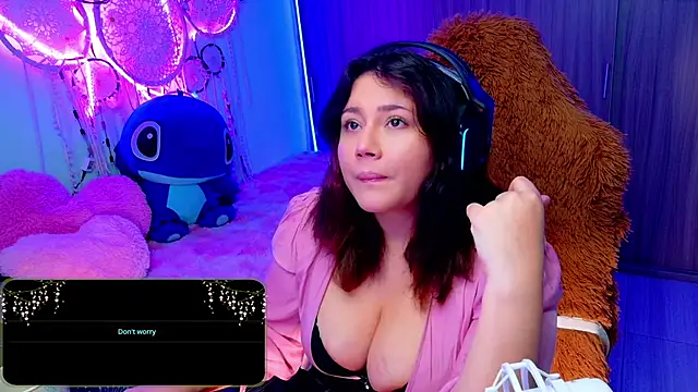 ALIS E G online show from February 3, 6:13 pm