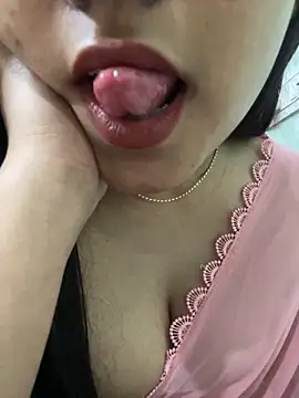 serenaaaax online show from March 22, 4:32 pm