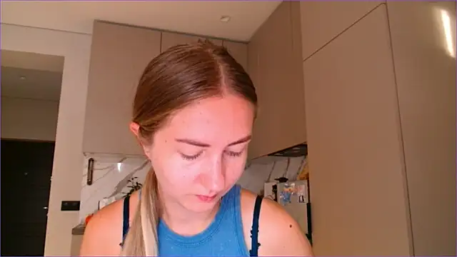 BluueSilk online show from November 3, 6:36 am