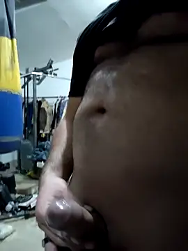 Snapshot of MRbig7771 chatting on February 4, 2:06 am MRbig7771 online show from February 4, 2:06 am