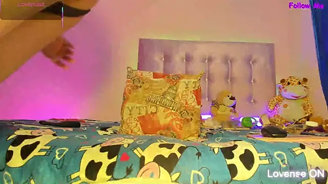 violettaevanzx online show from May 21, 2:18 am