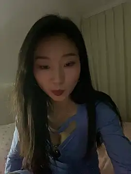 XiaoGui10 online show from February 12, 2:45 pm