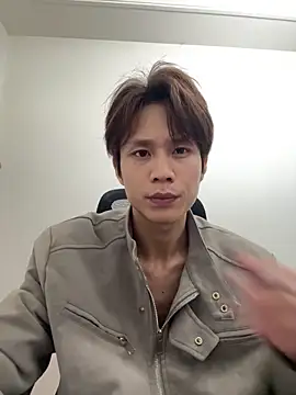 SM 004 online show from March 27, 11:32 am