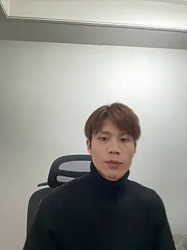 SM 004 online show from April 2, 12:03 pm