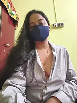 Snapshot of kashish_bhabhi chatting on May 11, 5:43 pm kashish bhabhi online show from May 11, 5:43 pm