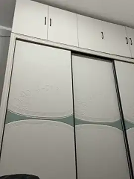 chenhui1987 online show from February 1, 2:59 pm