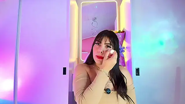NaomiAmazing01 online show from May 15, 10:17 pm