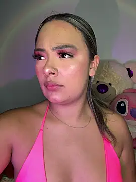 Kylievoos online show from February 10, 11:20 pm