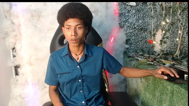 Walkers05 online show from March 24, 6:13 pm