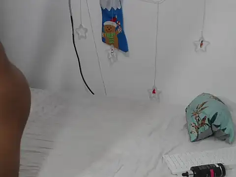 salomeh  online show from January 31, 7:11 pm