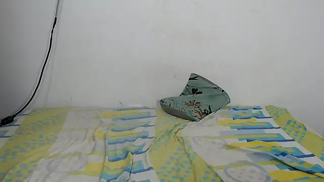 Snapshot of salomeh_ chatting on May 2, 1:16 pm salomeh online show from May 2, 1:16 pm