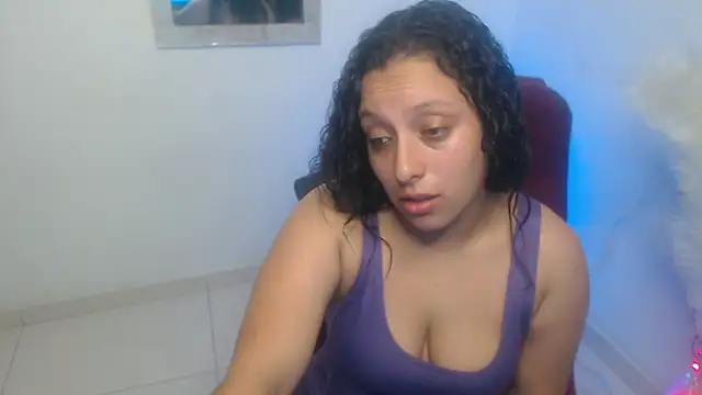 Barbara D Valencia online show from May 20, 3:18 pm
