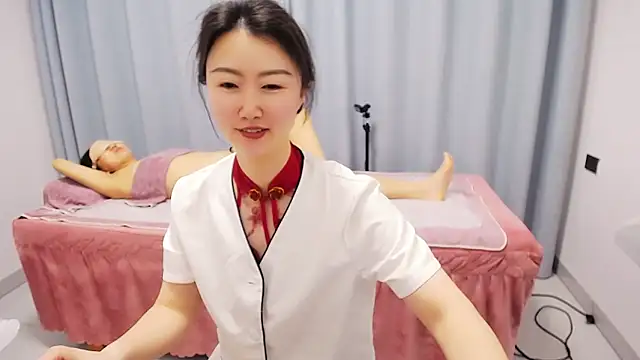anne2026 online show from May 15, 1:34 am