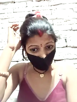 Snapshot of Divya-11431 chatting on March 19, 4:55 pm Divya-11431 online show from March 19, 4:55 pm