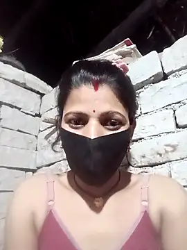 Snapshot of Divya-11431 chatting on March 31, 4:29 pm Divya-11431 online show from March 31, 4:29 pm