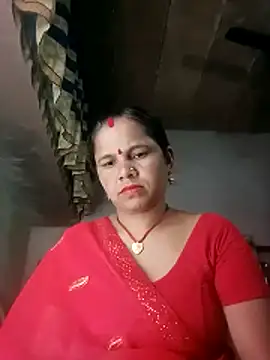 Snapshot of Pooja_sahu chatting on May 22, 4:34 pm Pooja sahu online show from May 22, 4:34 pm