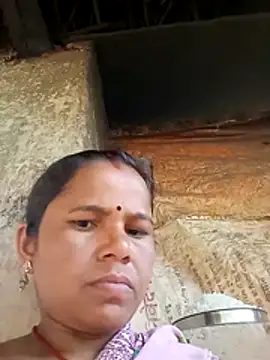 Snapshot of Pooja_sahu chatting on May 24, 1:21 am Pooja sahu online show from May 24, 1:21 am
