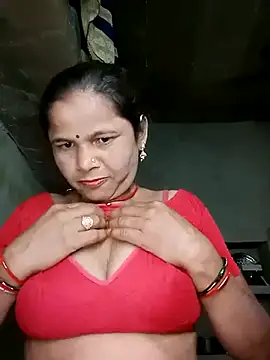 Snapshot of Pooja_sahu chatting on May 25, 5:30 pm Pooja sahu online show from May 25, 5:30 pm