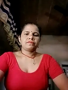 Snapshot of Pooja_sahu chatting on May 28, 6:21 am Pooja sahu online show from May 28, 6:21 am