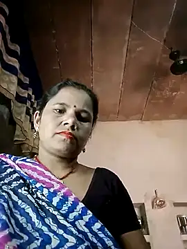Snapshot of Pooja_sahu chatting on June 2, 5:09 am Pooja sahu online show from June 2, 5:09 am