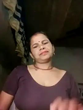 Snapshot of Pooja_sahu chatting on June 9, 5:46 pm Pooja sahu online show from June 9, 5:46 pm