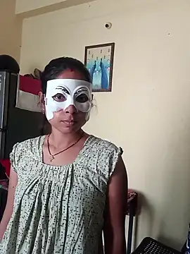 pinkbox online show from March 8, 9:02 am