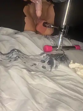 bella dauergeil online show from February 12, 9:04 am