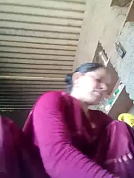 Lucky couple-1 online show from April 27, 3:26 am