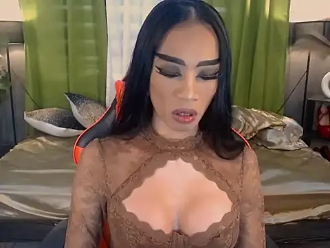 Snapshot of VeshtidaTS chatting on March 1, 4:03 am VeshtidaTS online show from March 1, 4:03 am