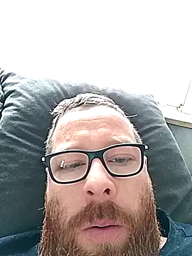 Schaschi 90 online show from April 22, 8:28 am