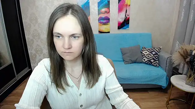 Senora Pepper online show from March 24, 1:05 pm