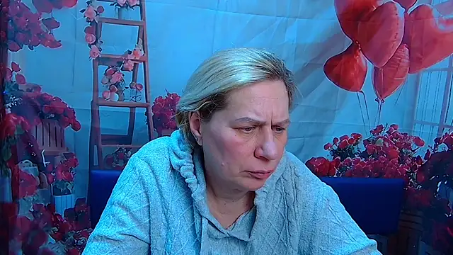 Snapshot of MarynaSpotif chatting on February 3, 6:00 am MarynaSpotif online show from February 3, 6:00 am