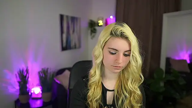 Jetpearl online show from March 18, 8:12 pm