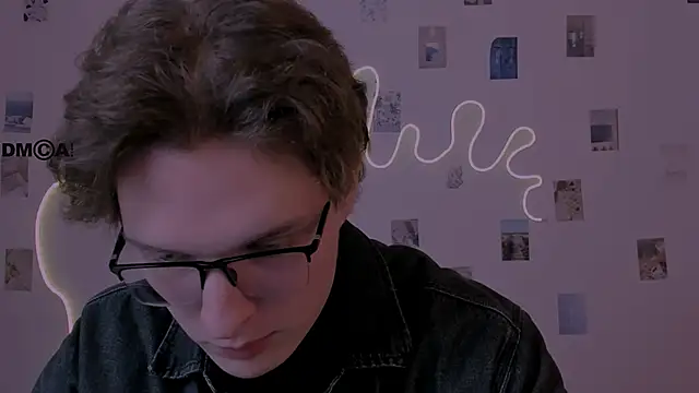 noir kai online show from February 7, 9:35 am