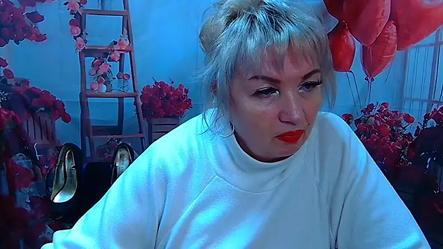 RenataDaster online show from April 28, 5:01 am