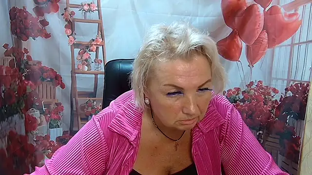 RenataDaster online show from July 5, 4:47 pm