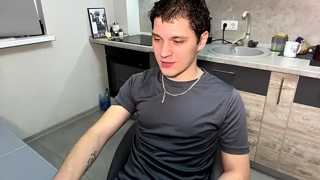 Snapshot of Bob_bucks chatting on February 26, 11:37 pm Bob bucks online show from February 26, 11:37 pm