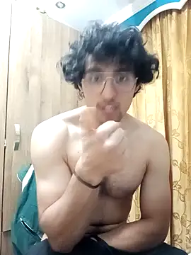 Snapshot of Apolo_Men chatting on March 25, 4:07 am Apolo Men online show from March 25, 4:07 am