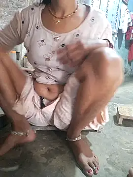 Sexy kiran002 online show from March 29, 1:16 am