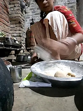 Sexy kiran002 online show from March 31, 1:44 pm