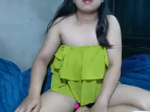 Slutty 18 online show from May 10, 5:29 pm