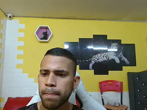 chacorta  online show from May 13, 12:52 am