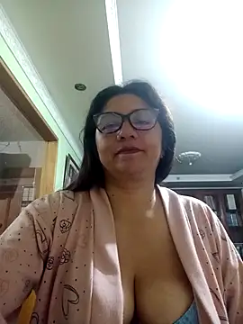 pamela sexy23 online show from March 18, 3:20 am